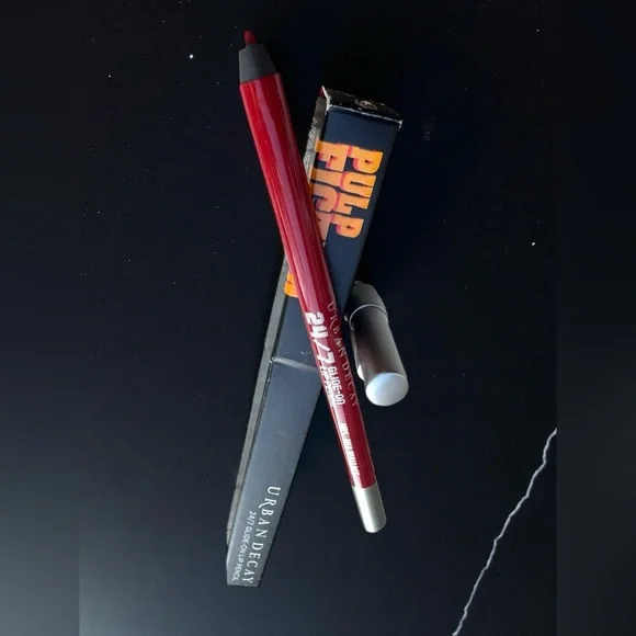 Urban Decay Pulp Fiction MRS. MIA WALLACE 24/7 Glide-on Lip Pencil. NEW IN BOX. - Picture 8 of 13